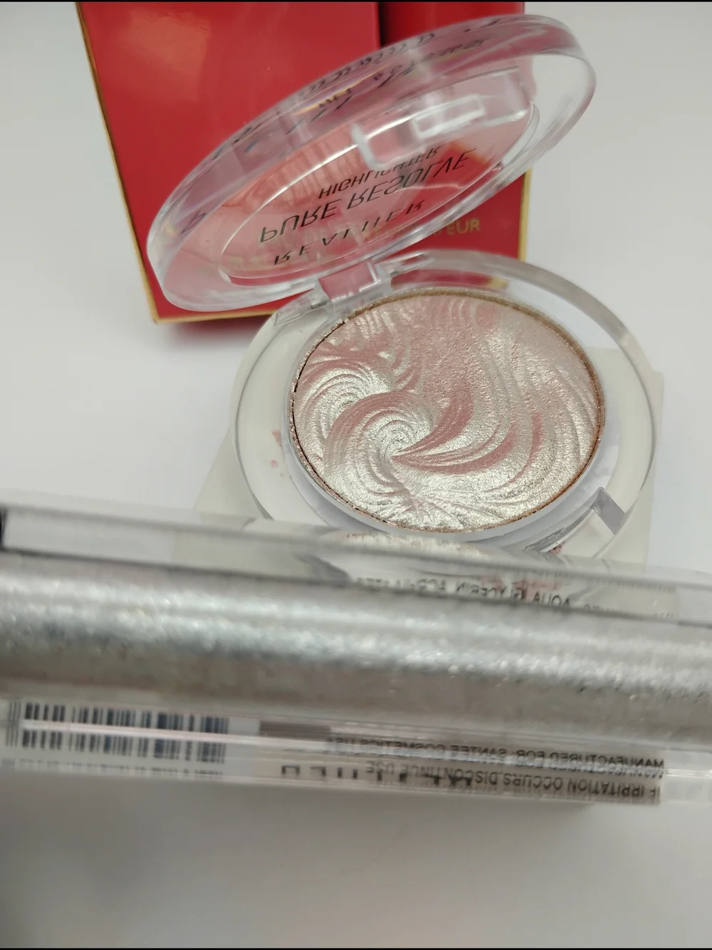 RealHer Shimmer Highlighter & Shimmer Liquid Eyeshadow With Yes Merci Fragrance